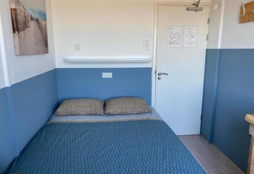 اتاق استاندارد یک تخته با سرویس بهداشتی مشترک, Bed&breakfast Aan Strand