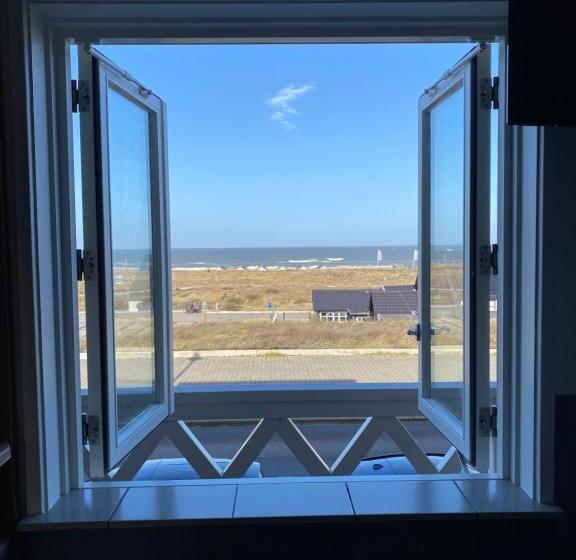 اتاق استاندارد یک تخته با سرویس بهداشتی مشترک, Bed&breakfast Aan Strand