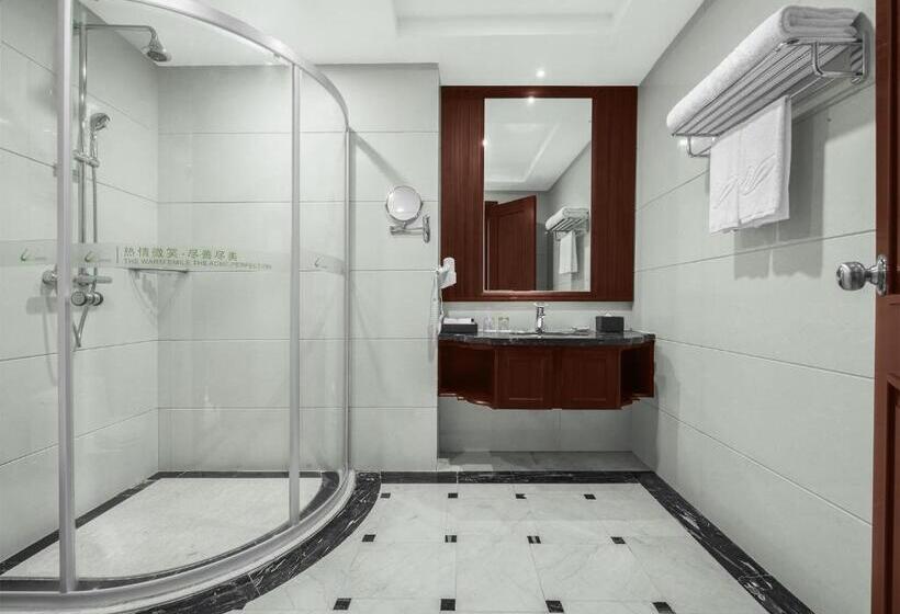 اتاق لوکس, Country Garden Phenix