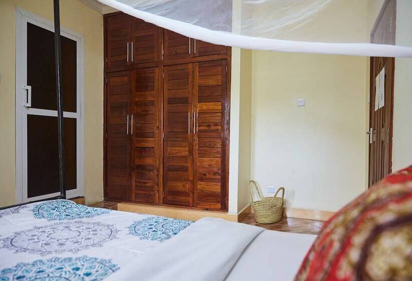 اتاق استاندارد یک نفره, Nyumbani Hostel To Villa Viva
