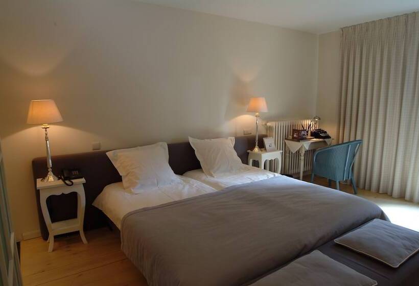 اتاق لوکس, Charmehotel Manoir Ogygia