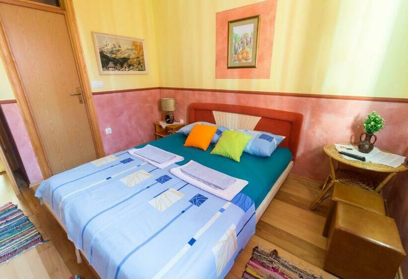 اتاق استاندارد, Apartment&rooms Globus Mostar