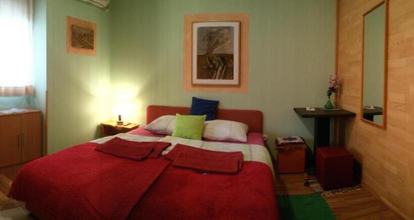 اتاق استاندارد یک نفره, Apartment&rooms Globus Mostar