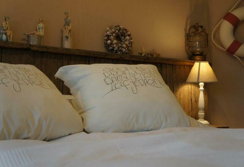 اتاق کلاسیک خانوادگی, B&b Oesterhoeve