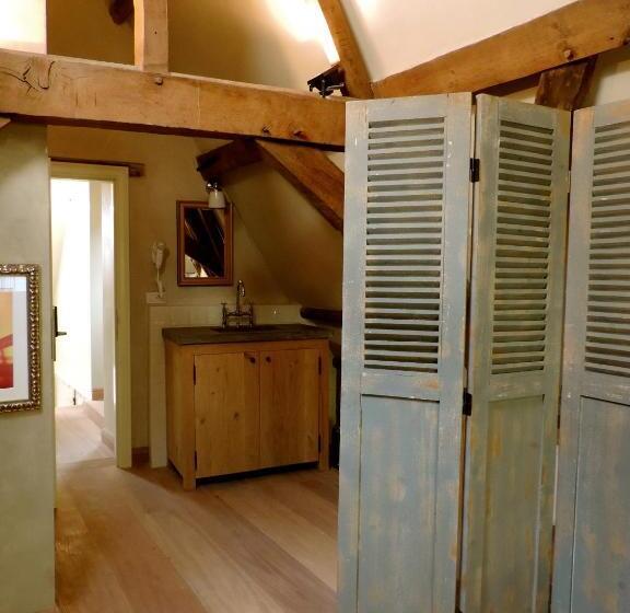 اتاق سوپریور با چشم‌انداز شهر, B&b Saintsauveur Bruges