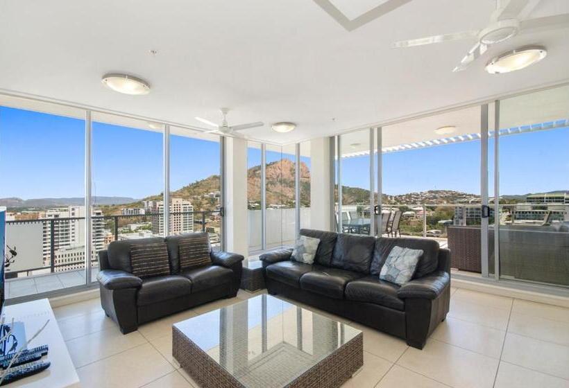 آپارتمان 1 خوابه, The Dalgety Apartments