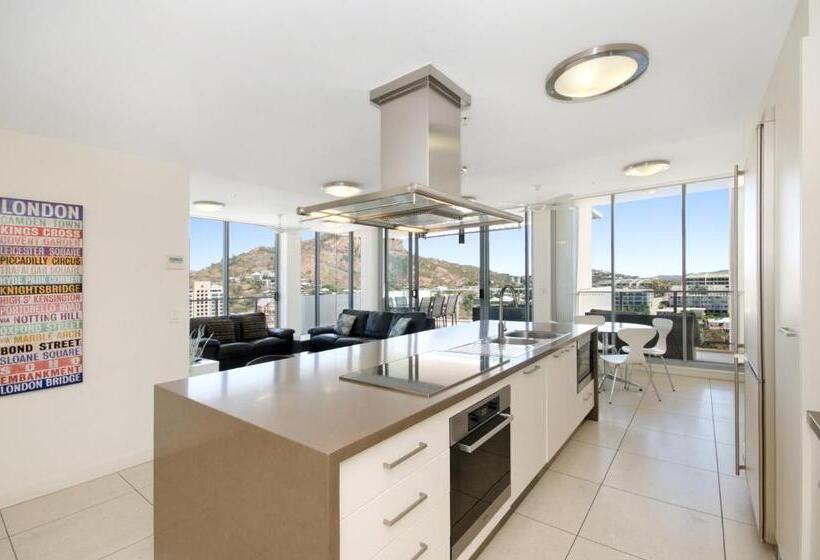 آپارتمان 1 خوابه, The Dalgety Apartments