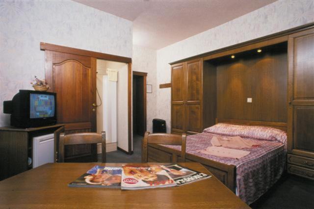 اتاق استاندارد, Il Castellino