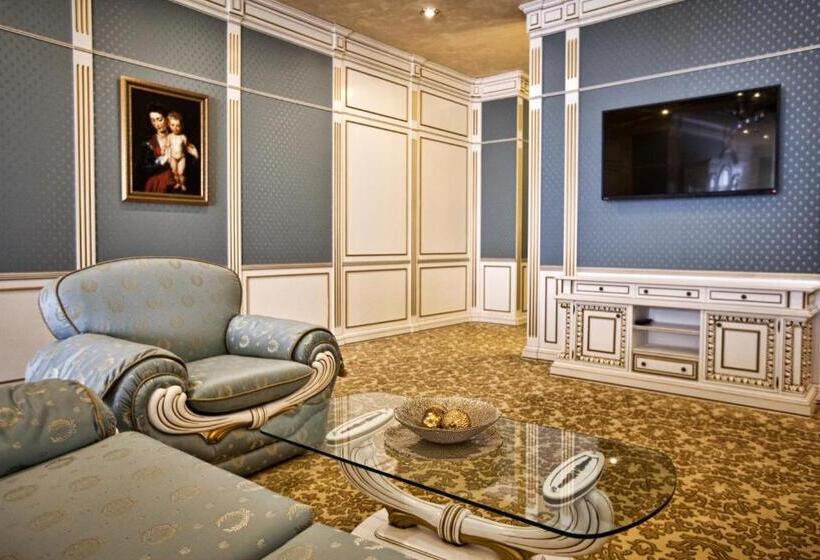 سوئیت پرزیدنت, Multi Grand Pharaon