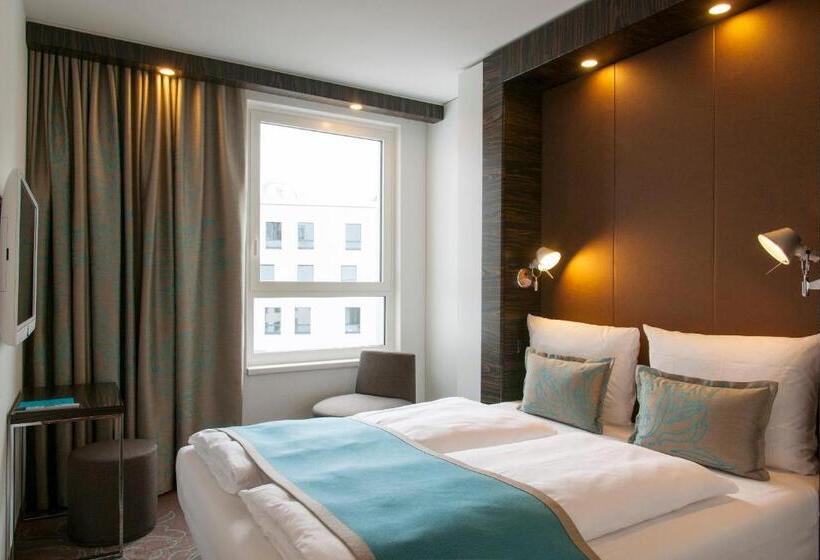 Habitación Estándar Cama King, Motel One Brussels