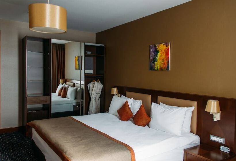 اتاق استاندارد, Parkside Hotel & Apartments