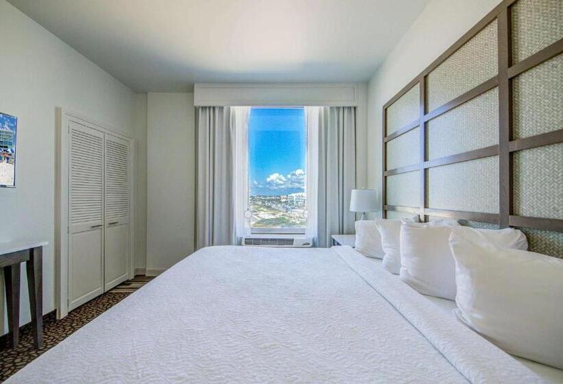 キングサイズベッドのスイートルーム, Best Western Premier   The Tides