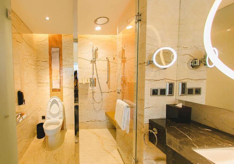 اتاق استاندارد, Hilton Yantai Golden Coast