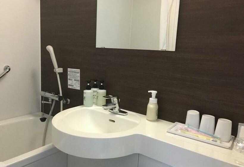 اتاق استاندارد یک تخته با چشم‌انداز شهر, Kkr Hotel Nagoya