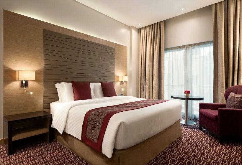 اتاق لوکس, Ramada By Wyndham Manama City Centre