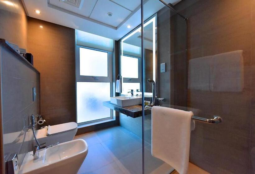 اتاق استاندارد برای معلولان, Ramada By Wyndham Manama City Centre
