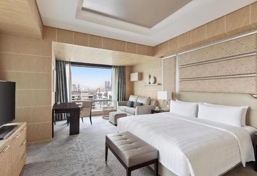 سوئیت اجرایی با تخت کینگ, Shangrila The Fort, Manila