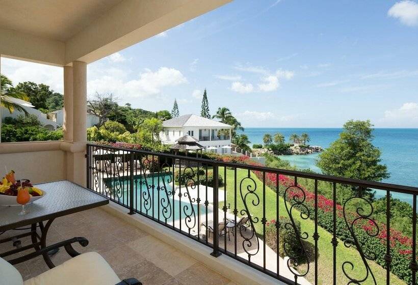 سوییت, The Cove Suites At Blue Waters Resort And Spa