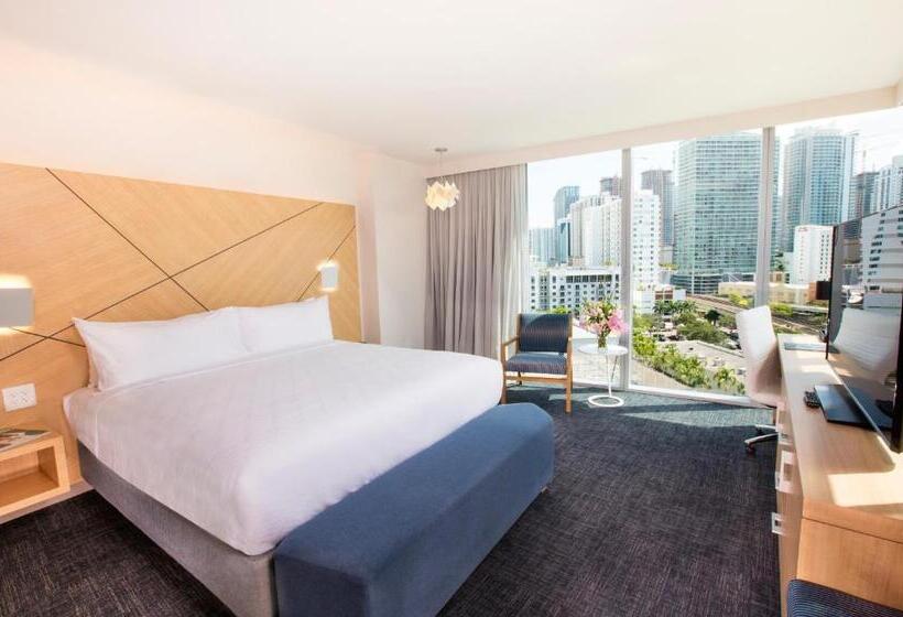 Suite Ejecutiva Cama King, Novotel Miami Brickell