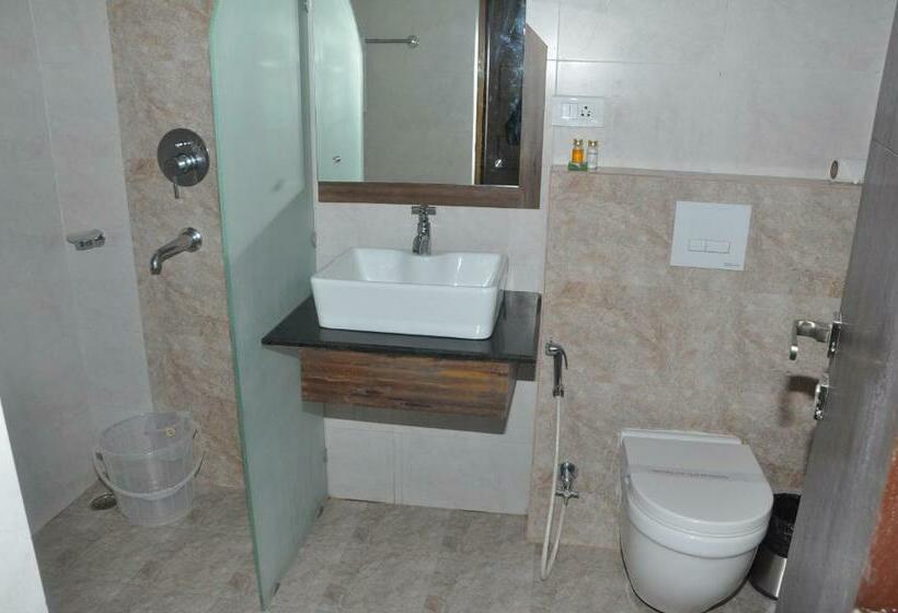 اتاق استاندارد, Pramod Convention & Beach Resort