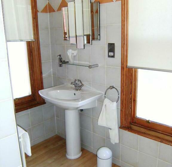اتاق استاندارد با تخت بزرگ, Bridge House Bed & Breakfast