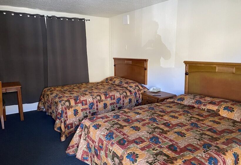 اتاق استاندارد با 2 تخت دوبل, Golden Hills Motel