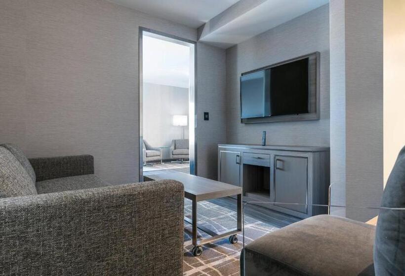 Suite Pat King, Ac Hotel By Marriott Boston Cambridge
