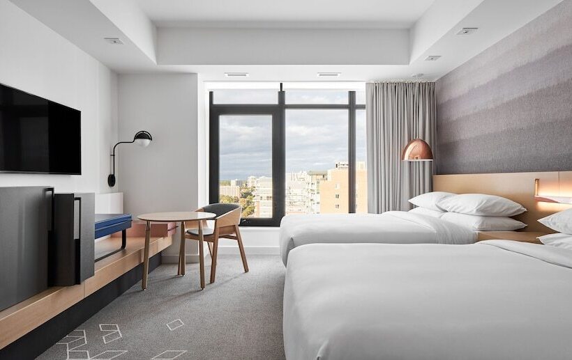 اتاق استاندارد با 2 تخت دوبل, Andaz Ottawa Byward Market, By Hyatt