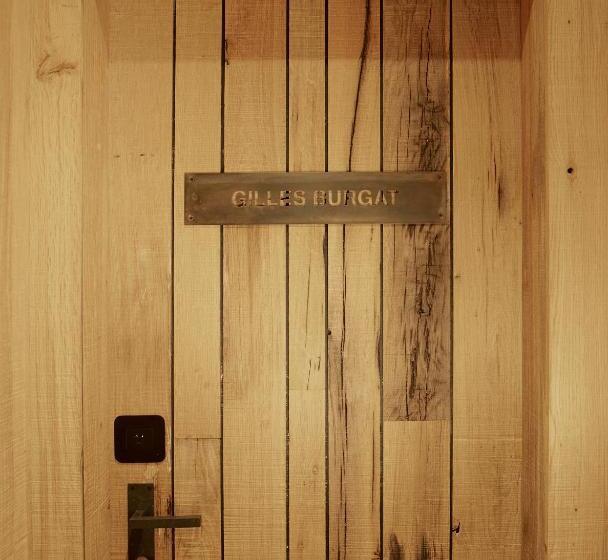 سوییت لوکس, Boutique Puig Franco  Adults Only