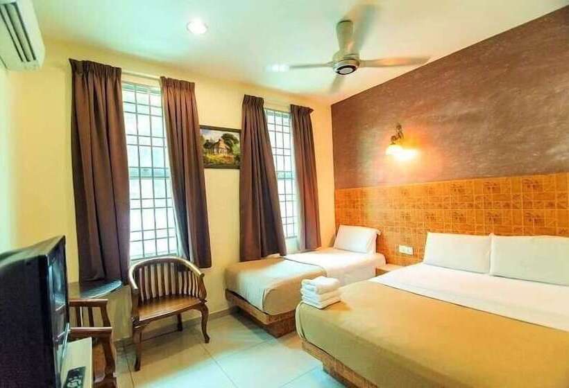 اتاق استاندارد سه نفره, Seri Nilai