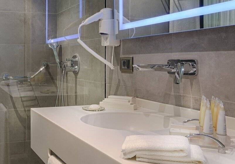 اتاق لوکس, Tav Airport Hotel Izmir