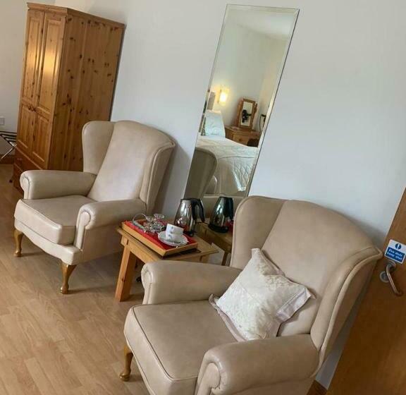 اتاق لوکس, Brooke Lodge Guesthouse