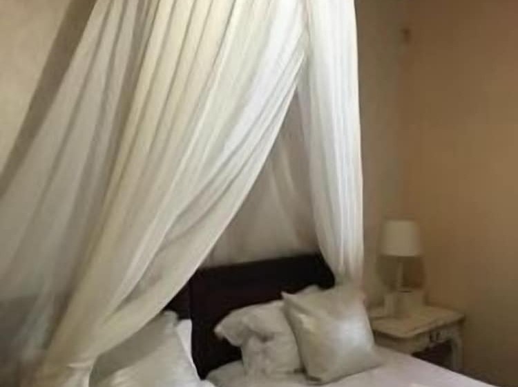 اتاق کلاسیک, Roosenwijn Guest House