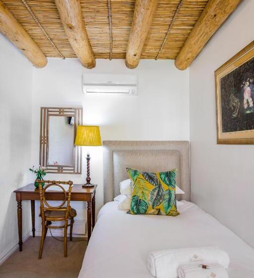 اتاق عادی یک تخته, Roosenwijn Guest House
