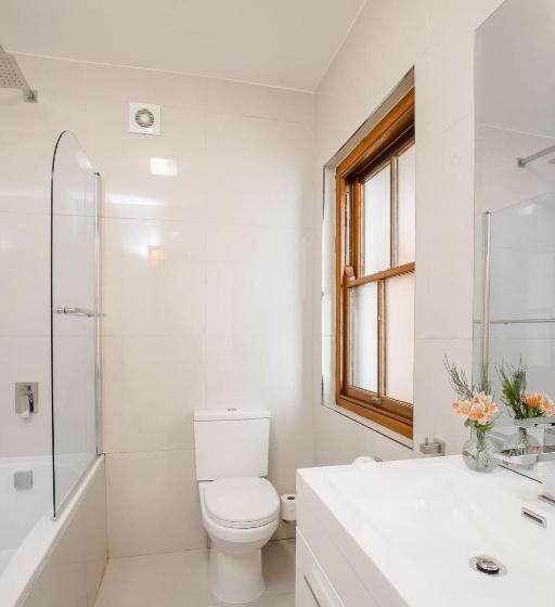 اتاق عادی یک تخته, Roosenwijn Guest House