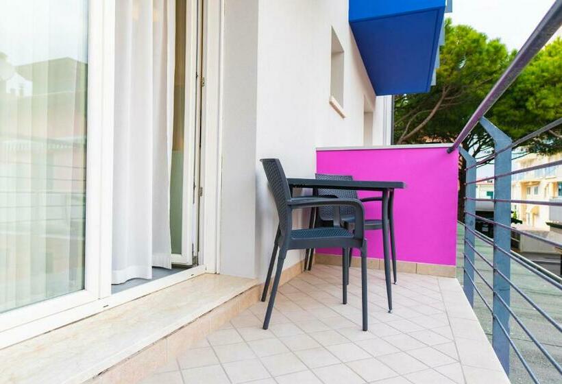 استودیو خانوادگی, Residence Burano