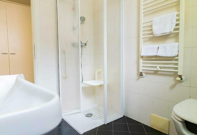 استودیوی استاندارد, Residence Burano