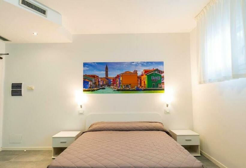 استودیوی استاندارد, Residence Burano