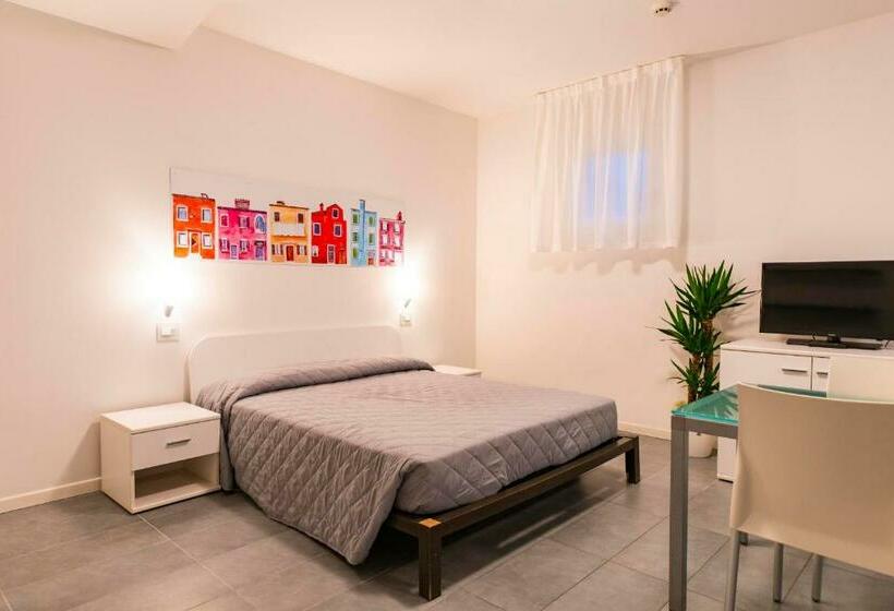 استودیوی استاندارد, Residence Burano