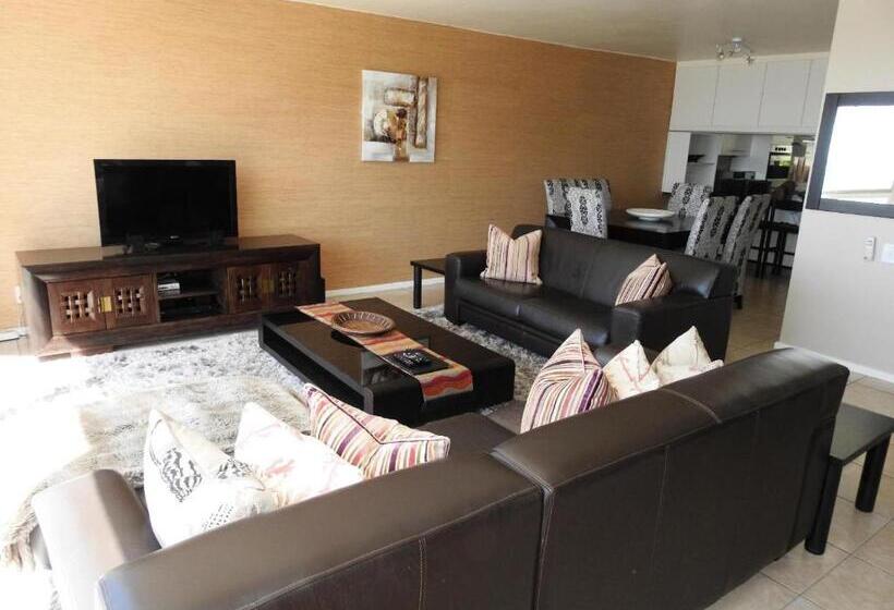 Апартаменты 1 Спальня, Fairways Self Catering