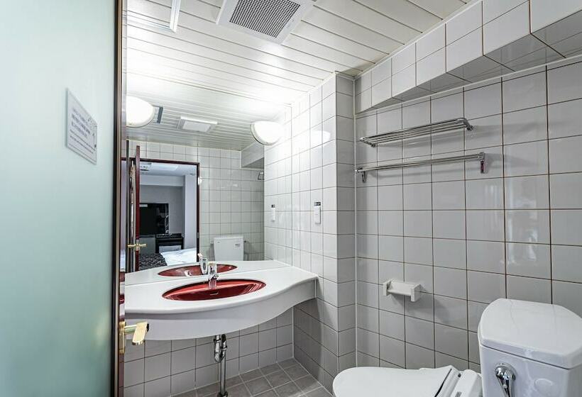 اتاق استاندارد یک نفره, Apa Hotel Sapporo Hosui Susukino Ekimae