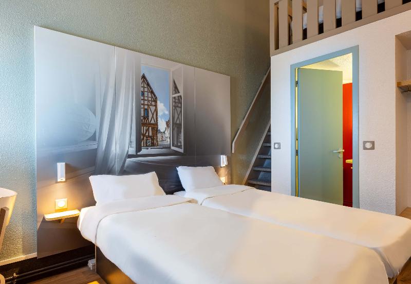 اتاق استاندارد چهار تخته, B&b Hotel Chartres Le Forum