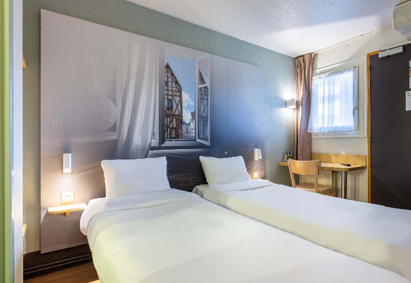 اتاق استاندارد, B&b  Chartres Le Forum