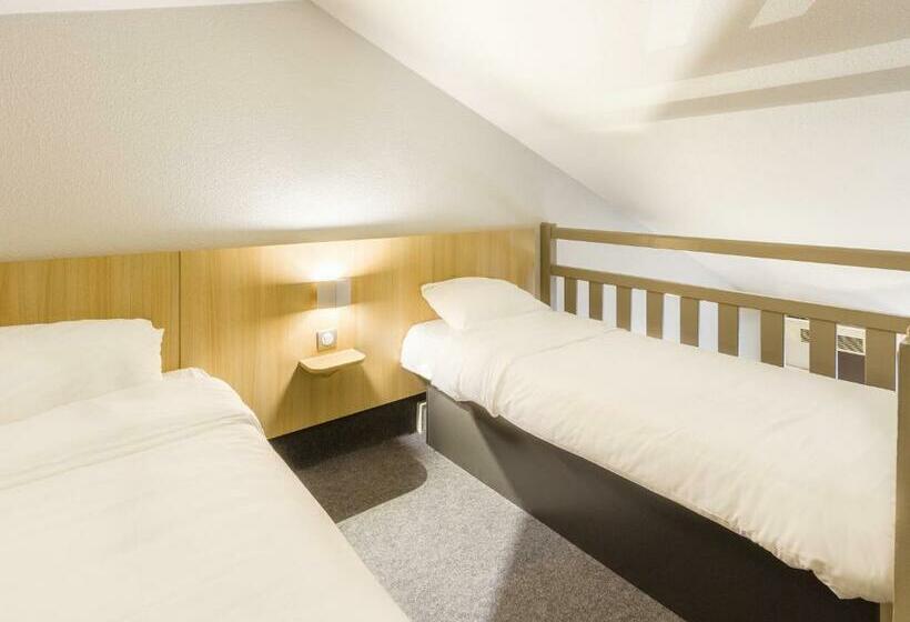 اتاق استاندارد چهار تخته, B&b Hotel Cherbourg