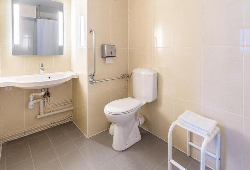 اتاق استاندارد برای معلولان, B&b Hotel Cherbourg