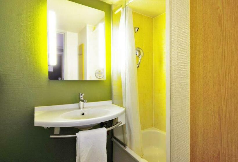 اتاق استاندارد, B&b Hotel Chartres Le Forum