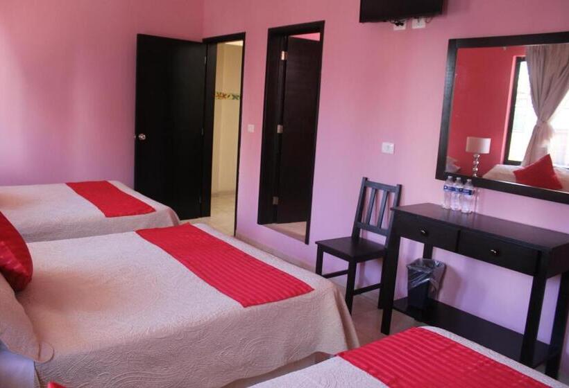اتاق استاندارد سه نفره, Boutique La Orquidea