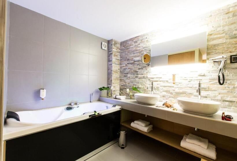 Люкс Дюплекс, Hôtel Spa Marotte