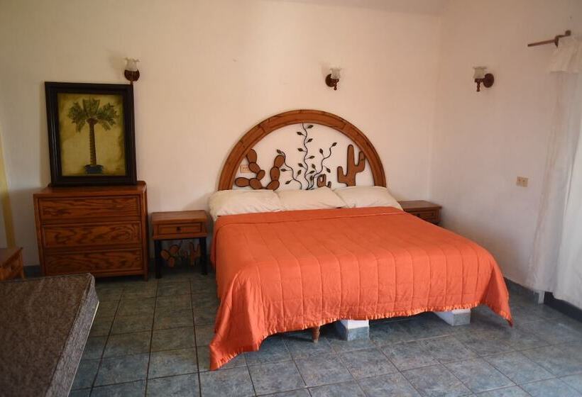 سوییت, Joya Del Mar