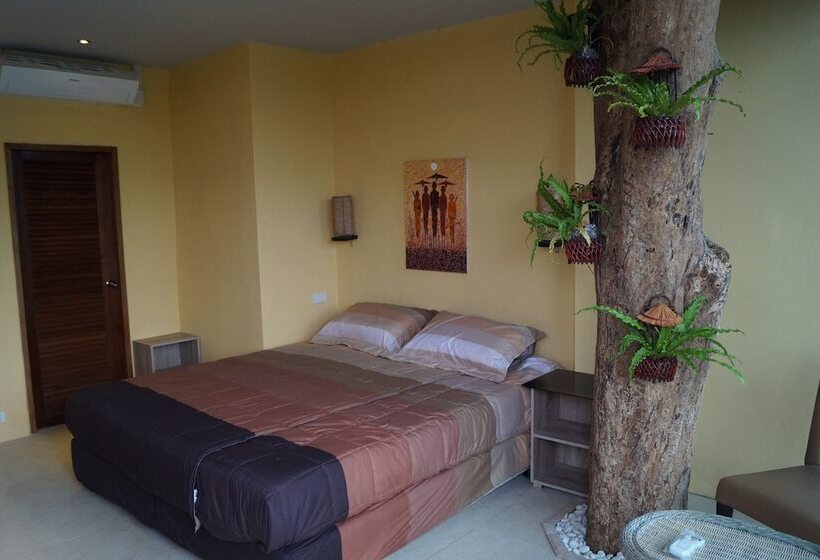 اتاق استاندارد با چشم‌انداز استخر, Relax Eco Life Center   Khao Lak